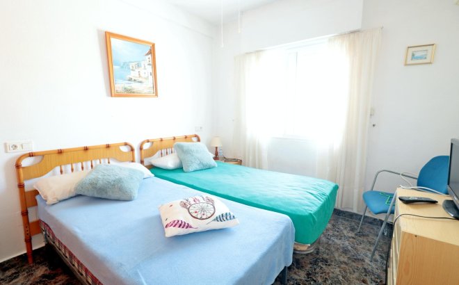 Resale - Quad House -
Torrevieja - Torretas