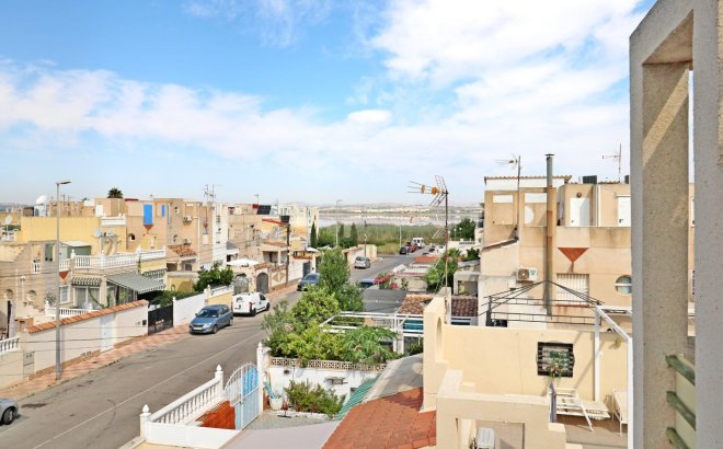 Resale - Quad House -
Torrevieja - Torretas