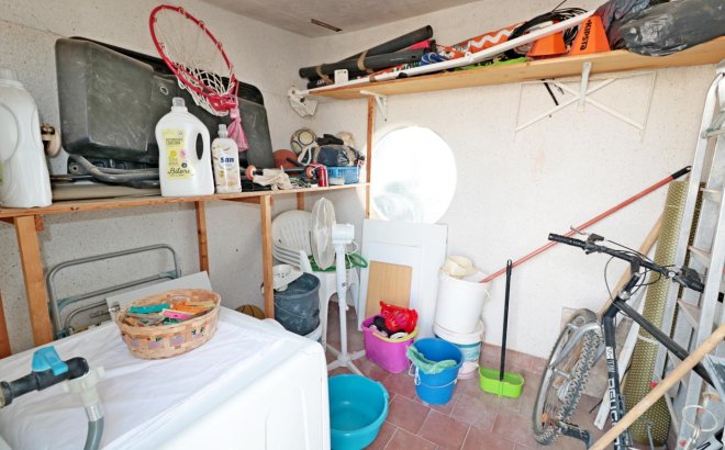 Resale - Quad House -
Torrevieja - Torretas