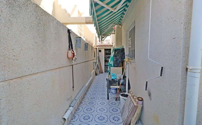 Resale - Quad House -
Torrevieja - Torretas
