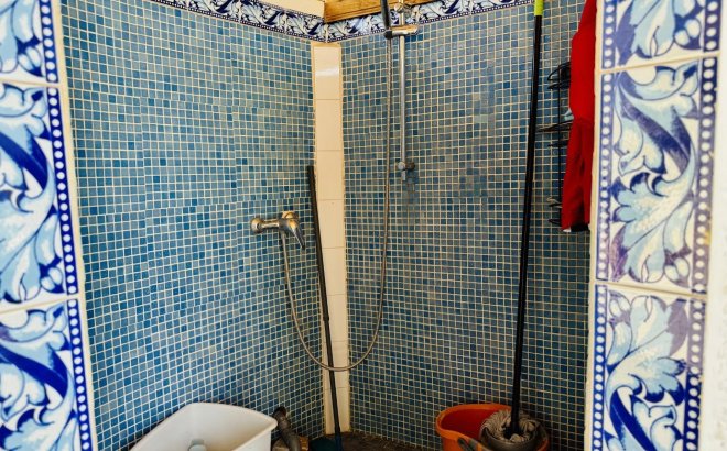 Resale - Villa -
Torrevieja - La Siesta - El Salado - Torreta