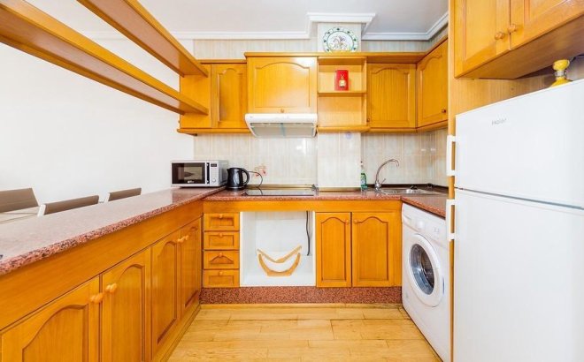 Resale - Apartment -
Torrevieja - Playa del Cura