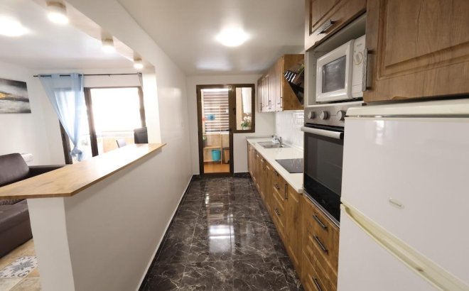 Resale - Apartment -
Torrevieja - Costa Blanca