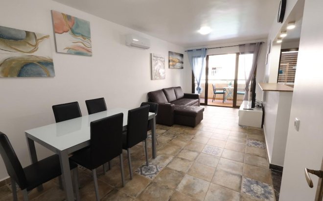 Resale - Apartment -
Torrevieja - Costa Blanca