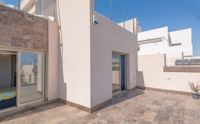 Resale - Villa -
Orihuela Costa - Costa Blanca