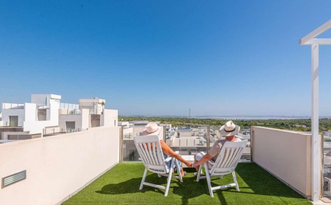 Resale - Villa -
Orihuela Costa - Costa Blanca