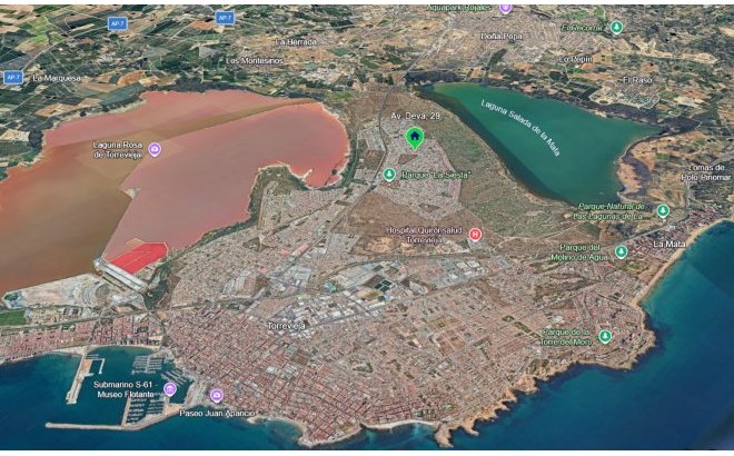 Resale - Bungalow -
Torrevieja - Costa Blanca