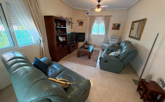 Resale - Villa -
Los Montesinos - Costa Blanca