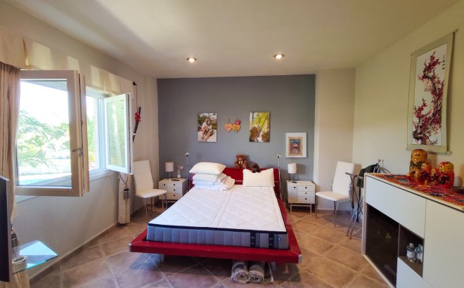 Resale - Villa -
Ciudad Quesada - Costa Blanca