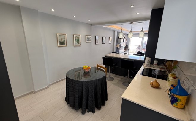 Resale - Apartment -
Torrevieja - Costa Blanca