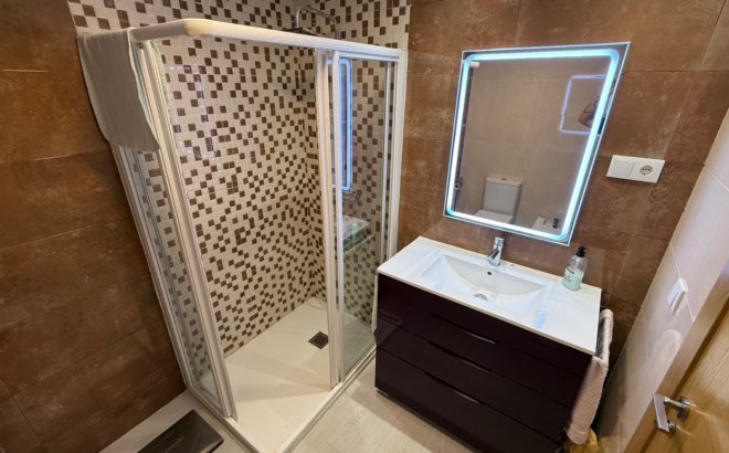 Resale - Apartment -
Torrevieja - Costa Blanca