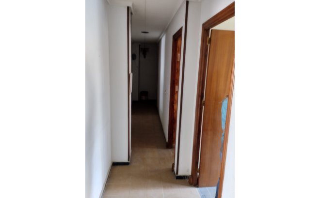 Resale - Other -
Torrevieja - Costa Blanca