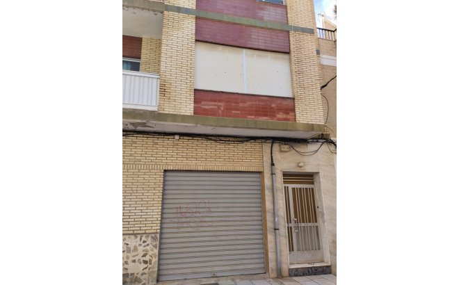 Resale - Other -
Torrevieja - Costa Blanca