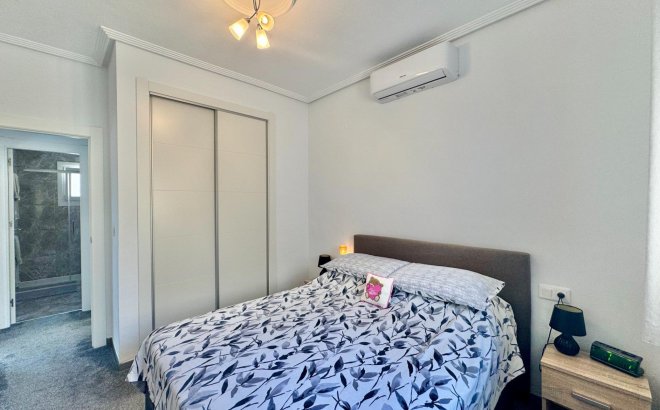 Revente - Town House -
Orihuela Costa - La Florida