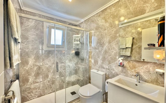 Revente - Town House -
Orihuela Costa - La Florida