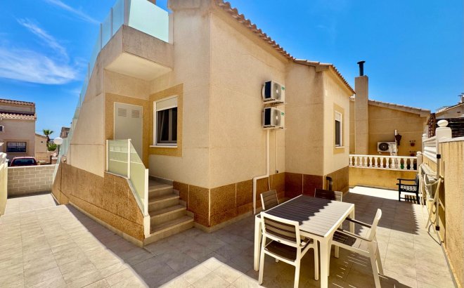 Revente - Town House -
Orihuela Costa - La Florida