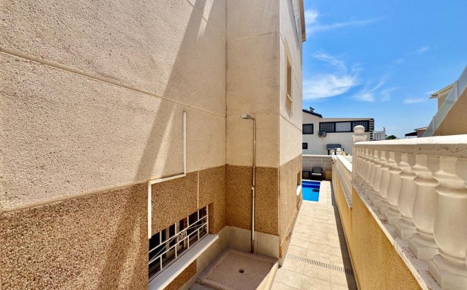 Revente - Town House -
Orihuela Costa - La Florida