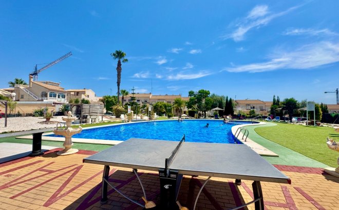 Revente - Town House -
Orihuela Costa - La Florida