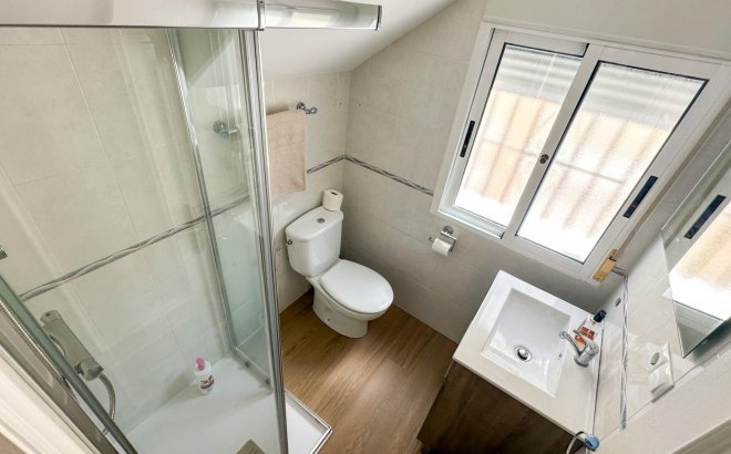 Herverkoop - Town House -
San Miguel de Salinas - El Galán