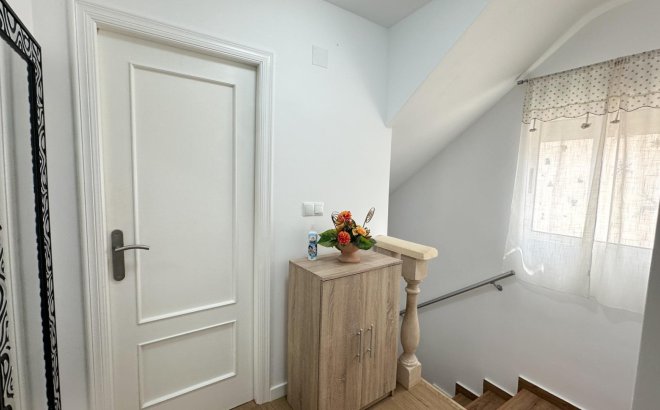Herverkoop - Town House -
San Miguel de Salinas - El Galán