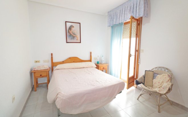 Resale - Bungalow -
Torrevieja - Acequion