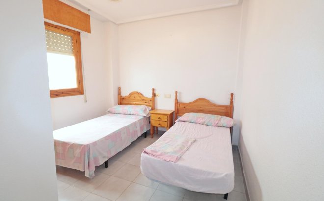 Resale - Bungalow -
Torrevieja - Acequion