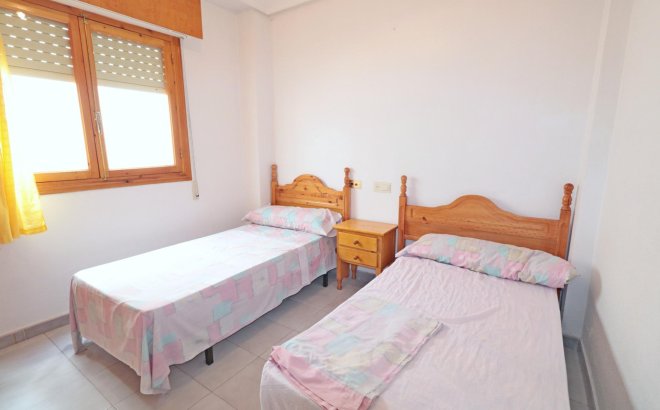 Resale - Bungalow -
Torrevieja - Acequion