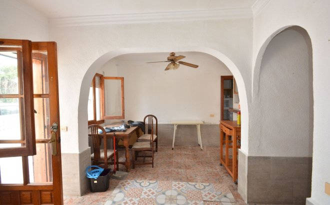 Resale - Town House -
Torrevieja - Costa Blanca