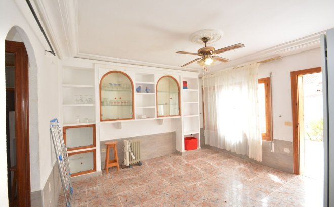 Resale - Town House -
Torrevieja - Costa Blanca