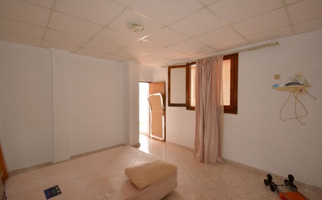 Resale - Town House -
Torrevieja - Costa Blanca