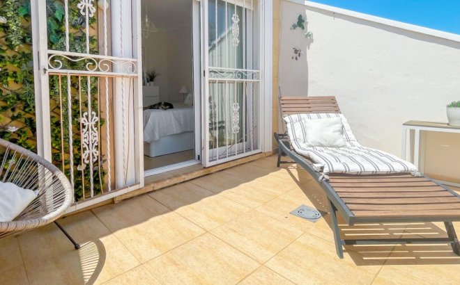 Resale - Town House -
Orihuela Costa - Costa Blanca