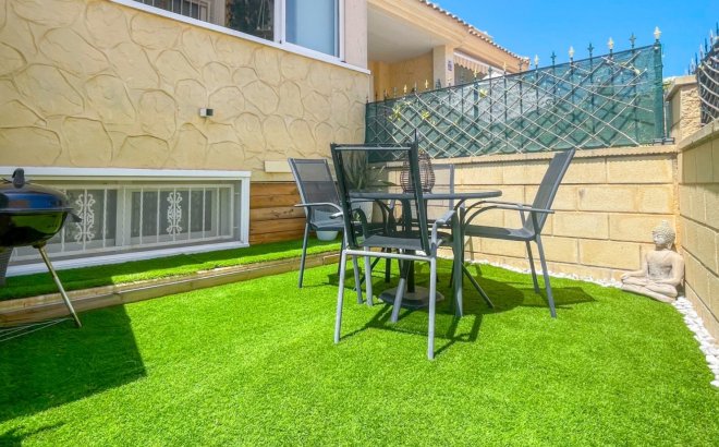 Resale - Town House -
Orihuela Costa - Costa Blanca