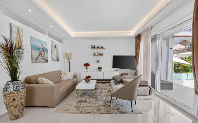 Revente - Appartement -
Rojales - Cuidad Quesada