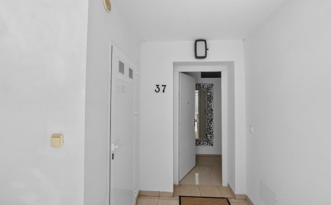 Revente - Appartement -
Rojales - Cuidad Quesada