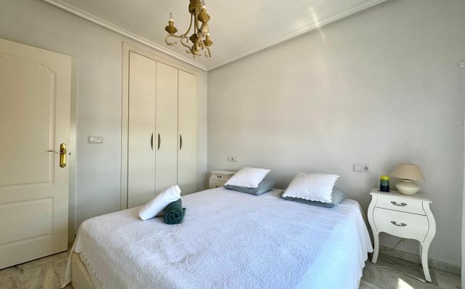 Resale - Apartment -
Orihuela Costa - Costa Blanca