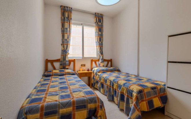 Resale - Apartment -
Torrevieja - Costa Blanca