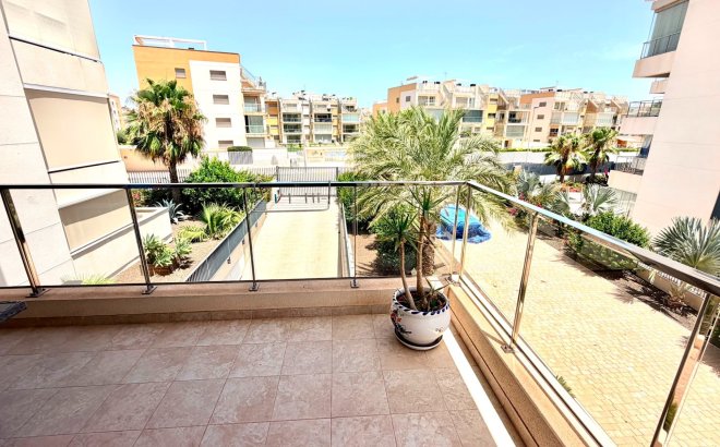 Resale - Apartment -
Orihuela Costa - Costa Blanca