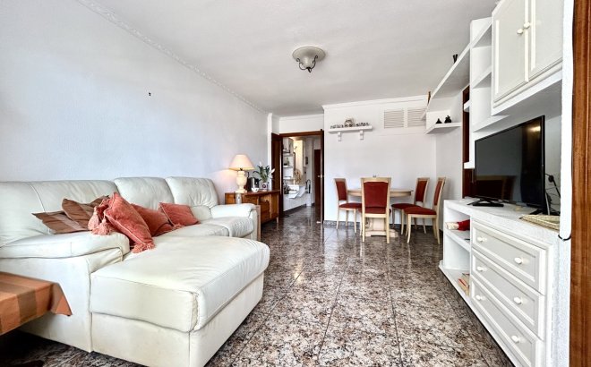 Resale - Apartment -
Punta Prima - Costa Blanca