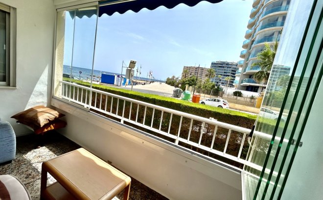 Resale - Apartment -
Punta Prima - Costa Blanca