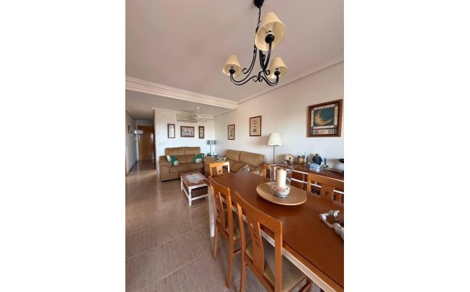 Resale - Apartment -
Orihuela Costa - Campoamor