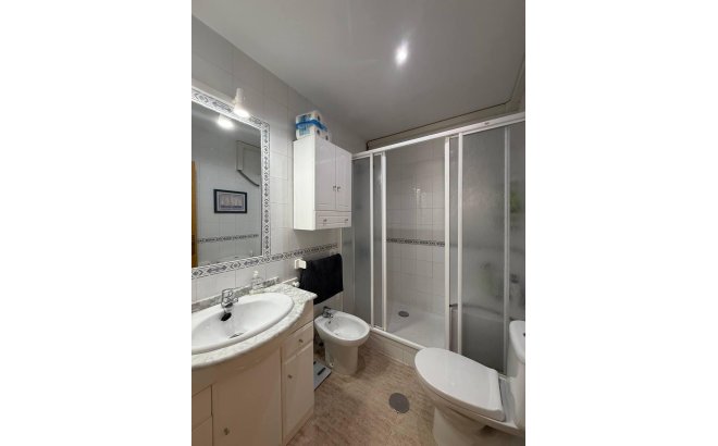 Resale - Apartment -
Orihuela Costa - Campoamor