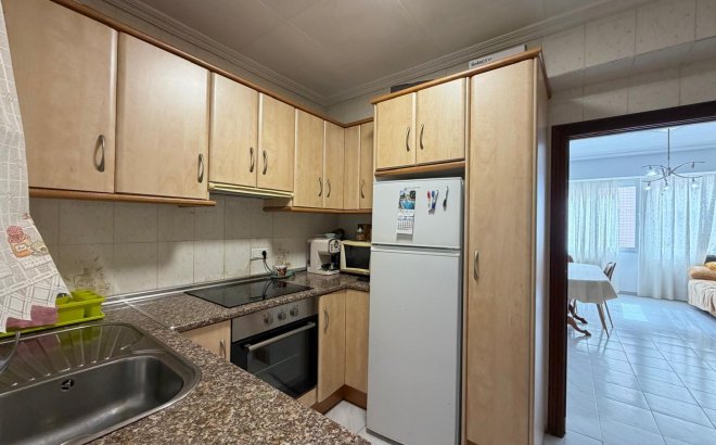 Resale - Apartment -
Torrevieja - Estacion De Autobuses