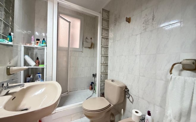 Resale - Apartment -
Torrevieja - Estacion De Autobuses