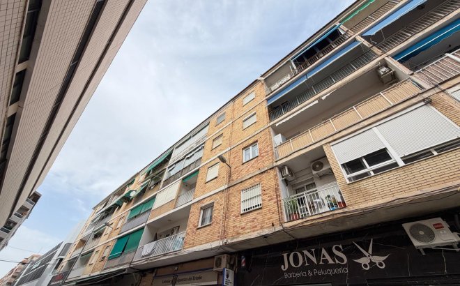 Resale - Apartment -
Torrevieja - Estacion De Autobuses