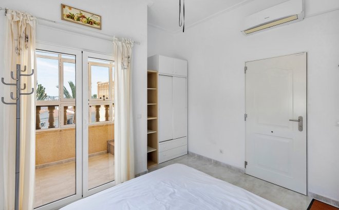 Resale - Villa -
Ciudad Quesada - Costa Blanca