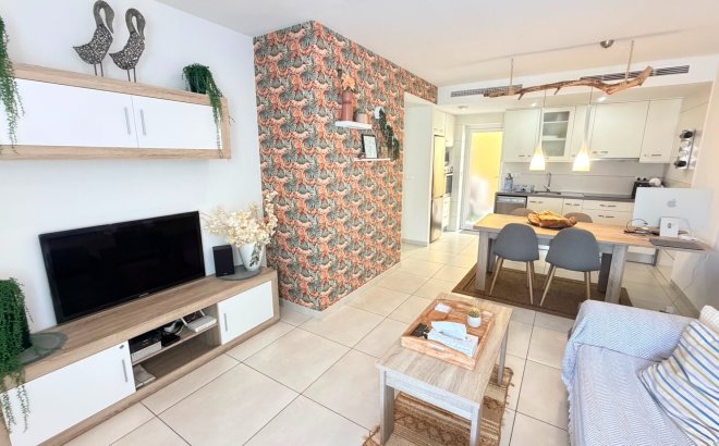 Resale - Apartment -
Torrevieja - Costa Blanca