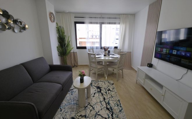Resale - Apartment -
Torrevieja