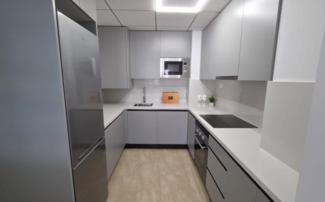 Resale - Apartment -
Torrevieja