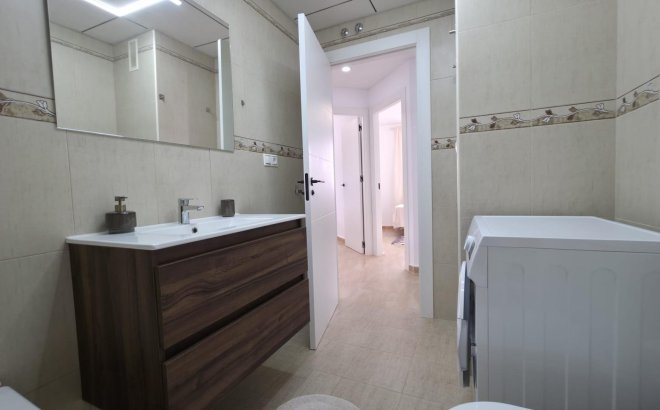 Resale - Apartment -
Torrevieja