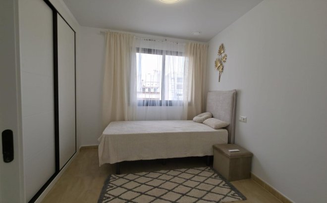 Resale - Apartment -
Torrevieja